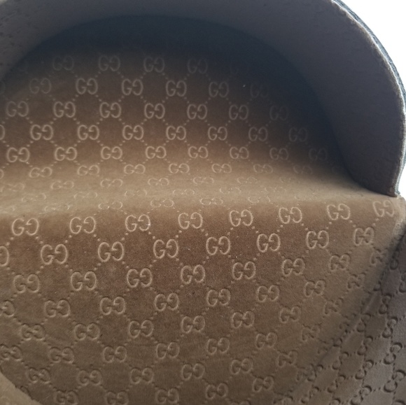 Gucci sunglasses case - Picture 4 of 4